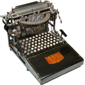 Photograph of the Caligraph 2 typewriter.