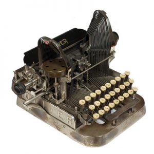 Photograph of the Oliver 2 typewriter, small file.