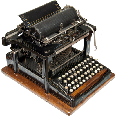 Read more about the article Remington Perfected 4 Typewriter