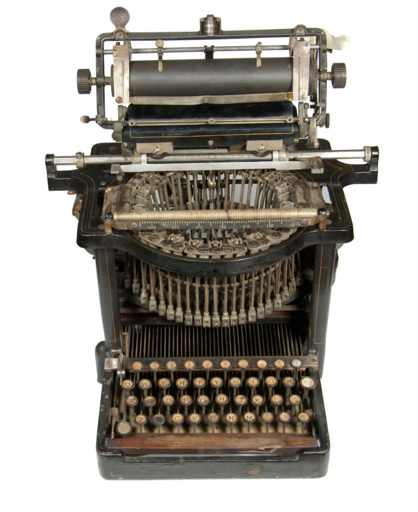 Picture of the Cahill Electric typewriter with the carriage up.