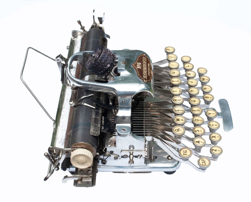 Side view of the Blickensderfer 6 typewriter.