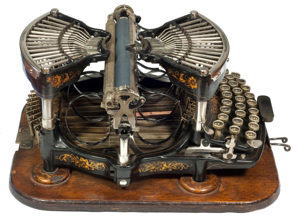 Photograph of the Williams 1 typewriter.