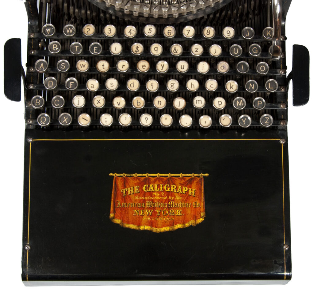 View of the keyboard on the Caligraph 2 typewriter.