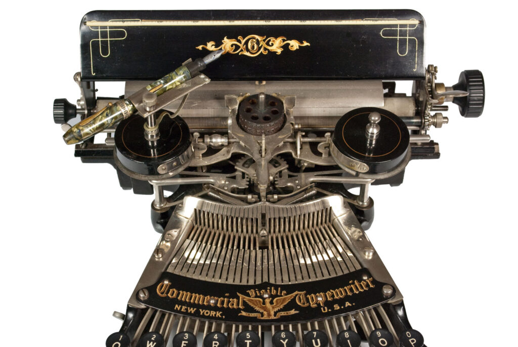 View of the paper table on the Commercial Visible 6 typewriter.
