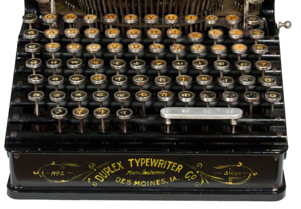 View showing the very front of the Duplex 2 typewriter.