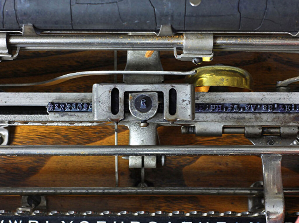 Close up of the typing point on the Merritt typewriter.