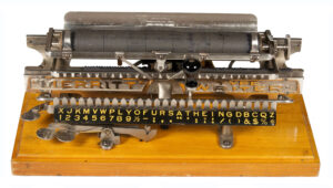 Photograph of the Merritt typewriter.