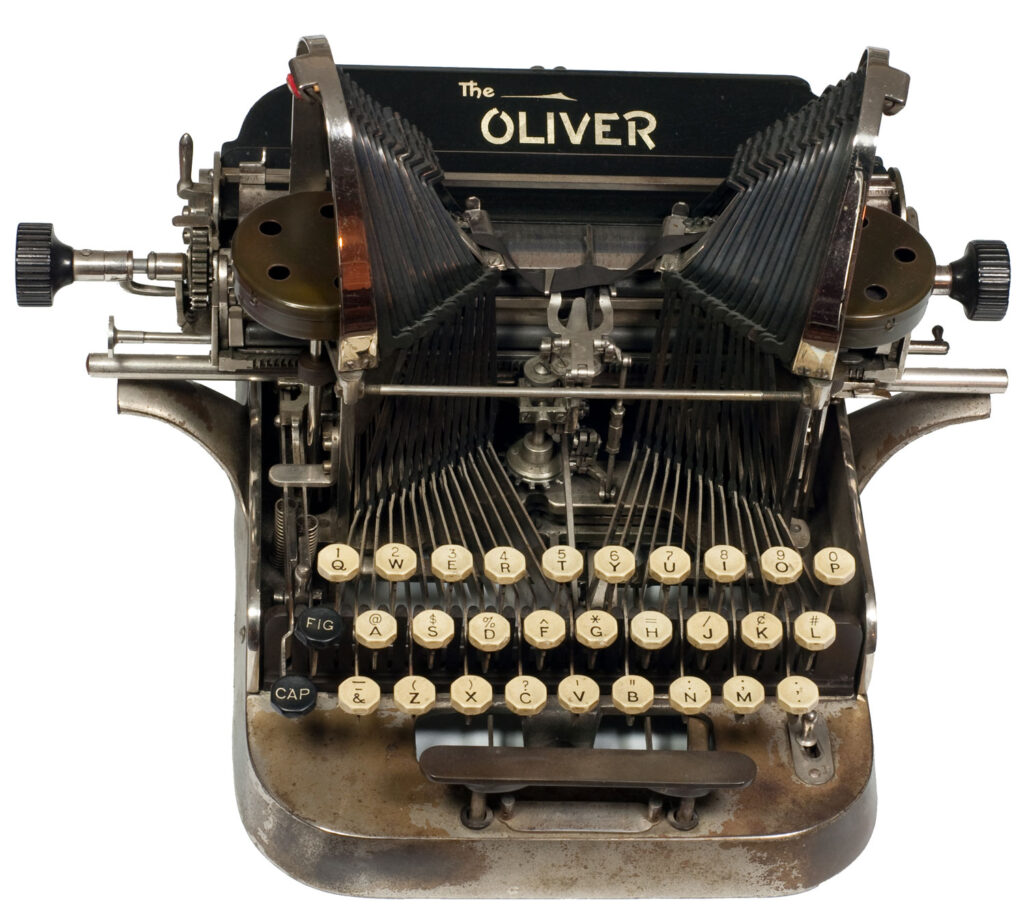 Front view of the Oliver 2 typewriter.