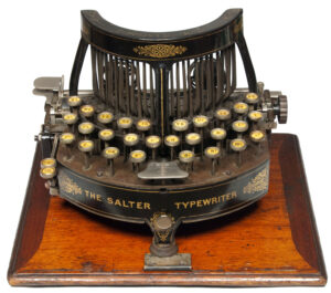 Photograph of the Salter 5 typewriter.