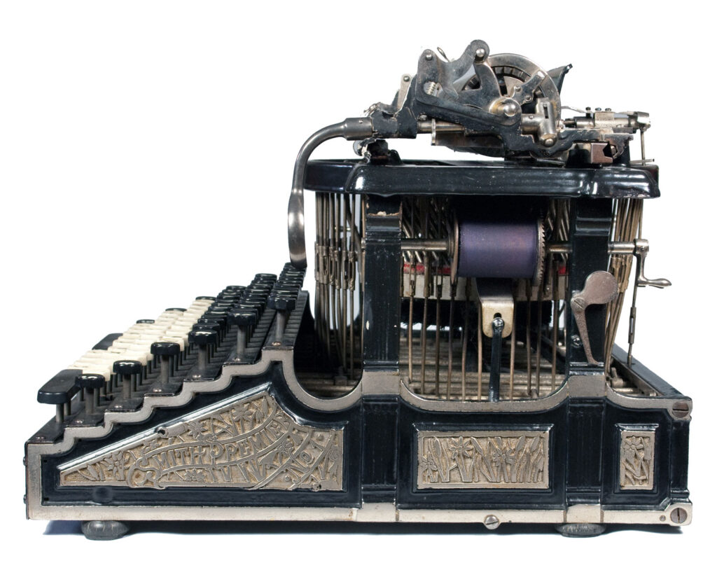 Right-hand side view of the Smith Premier 1 typewriter.