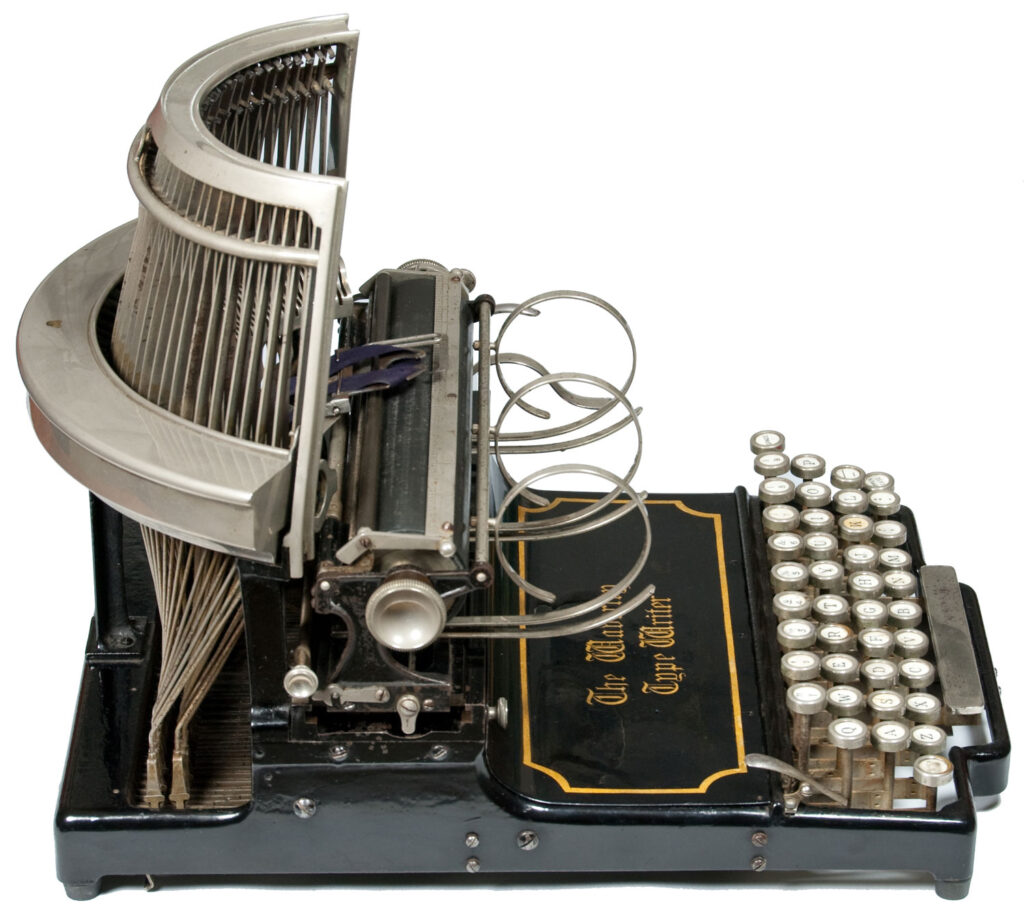 Left-hand side view of the Waverley typewriter.